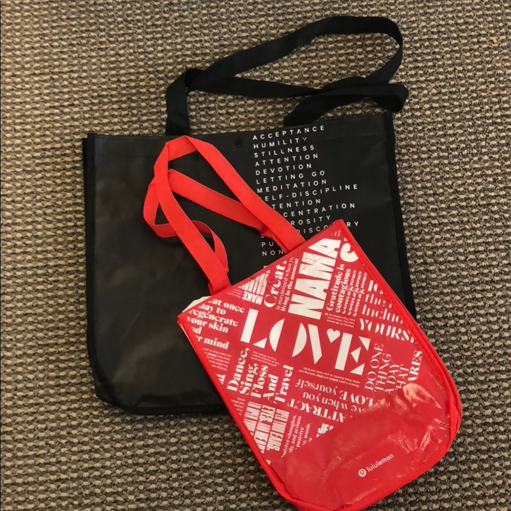Lululemon bags